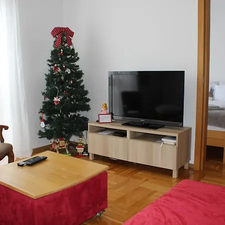 Bozic Sisava